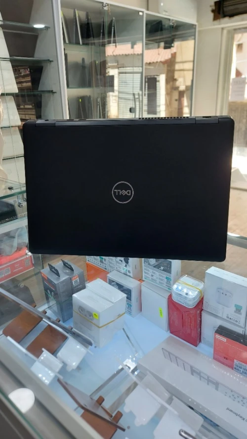 DELL PRECISION 3530 15 I5 8300H 16GB 256SSD P600 4GB 