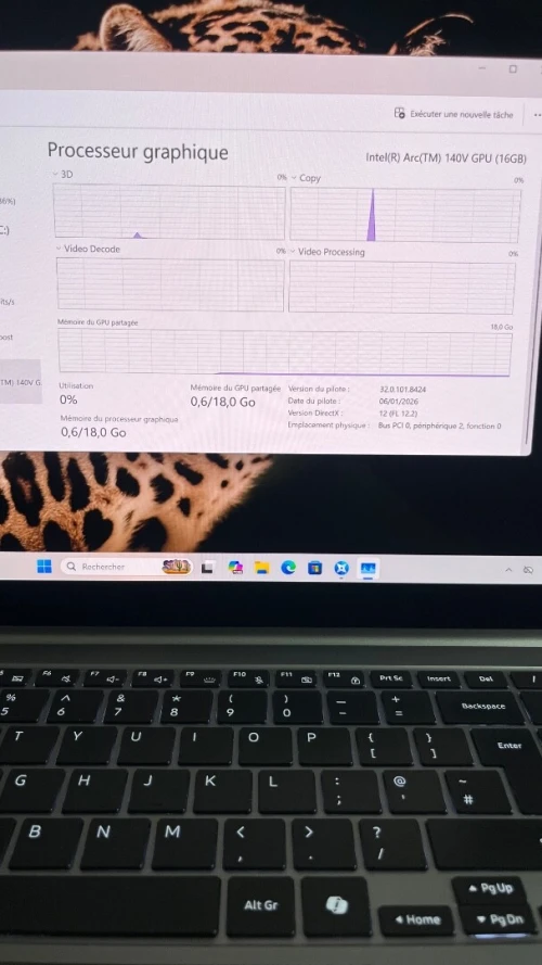 GALAXY BOOK 5 PRO Ultra 7 258V  32RAM 512 SSD 16'' AMOLED  3K Intel(R) Arc(TM) 140V GPU RI (8GB) BATTERIE 100% ETAT NEUF GARANTIE 06 MOIS