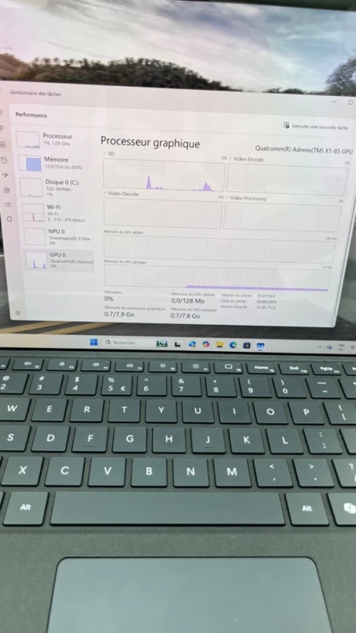 SURFACE PRO 11 Snapdragon(R) X 12-core 16RAM 512SSD BATTERIE CYCLE 22