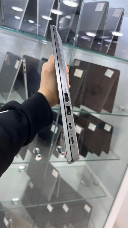 LENOVO THINKPAD X1 YOGA I7-1185G7 14'' TACTILE 32RAM 512SSD IRIS XE  BATTERIE 4 HEURES TRÈS BON ÉTAT