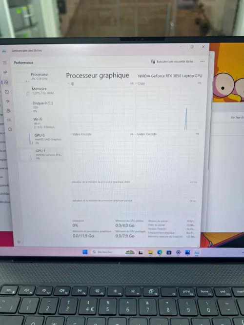 DELL XPS  17 9710 I7-11TH 17'' 16RAM 1TBSSD  RTX3050 04 GB DÉDIÉE BATTERIE +5HEURES