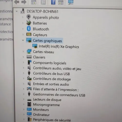 DELL VOSTRO 5502 I5-11TH 15.6" 08RAM 256SSD GARANTIE 06 MOIS