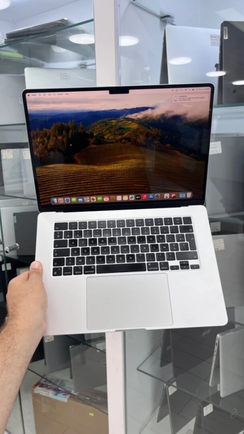MACBOOK AIR 2023 M2 15.3'' 08RAM 256 SSD BATTERIE 94% CYCLE 183 TRES BON ETAT GARANTIE 06 MOIS  A3-6