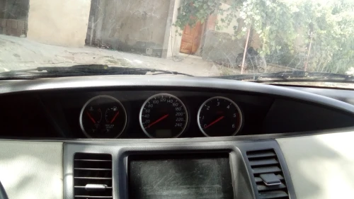 Nissan Primera 2004 Primera