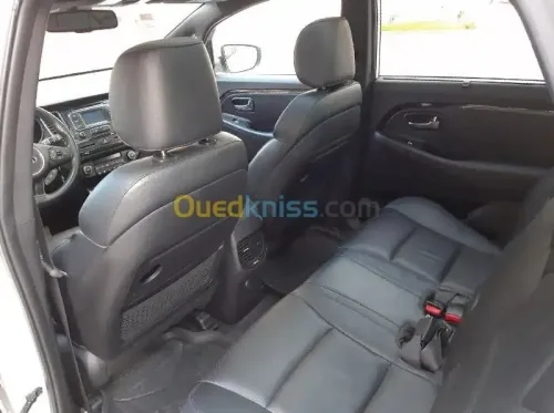 Kia Carens 2015 Luxe