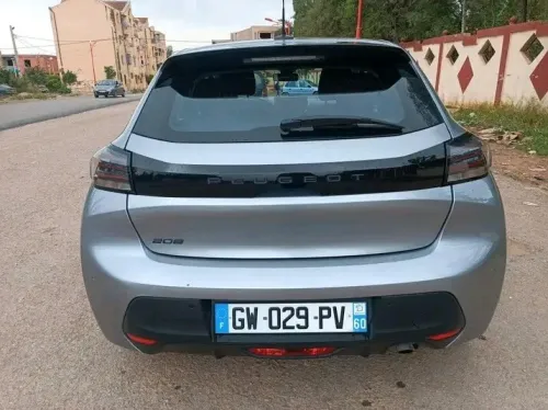 Peugeot 208 2024 Active Pack