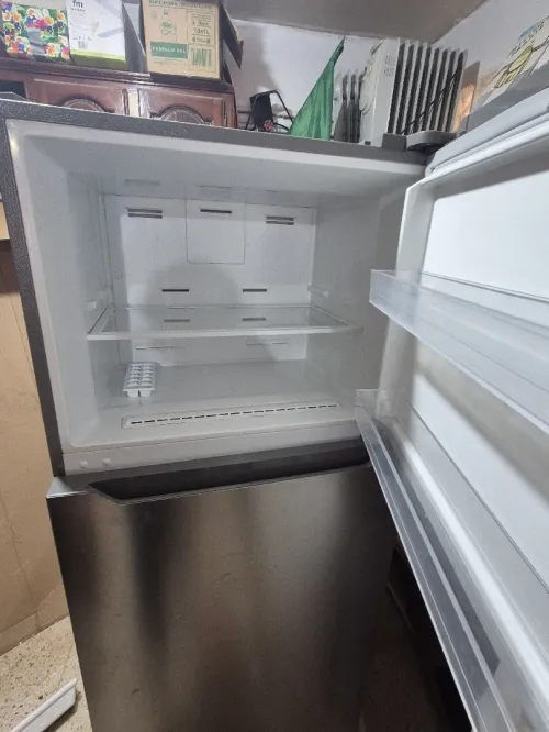 Vente Réfrigérateur Condor 425L tres peu utilisé