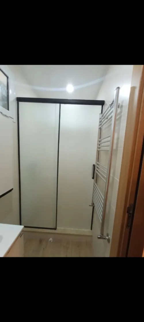 Vitrier Miroir et Cabine de douche