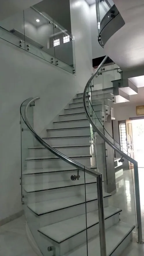 Rampe escalier en verre trempé