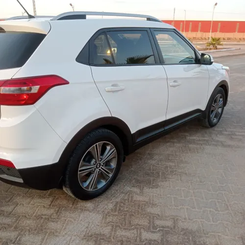 Hyundai CRITA 2017 GLS
