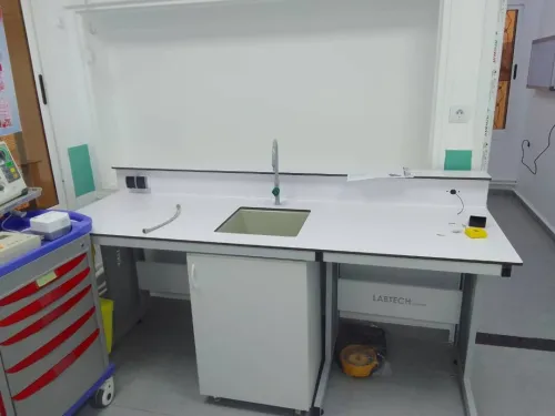 Paillasse pour laboratoire 