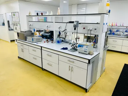 Paillasse pour laboratoire 