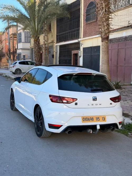 Seat Leon 2015 LINEA R+