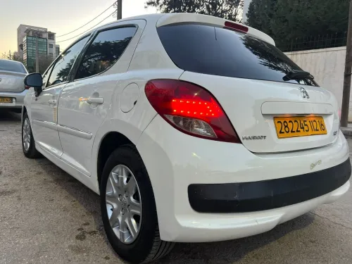 Peugeot 207 2012 207