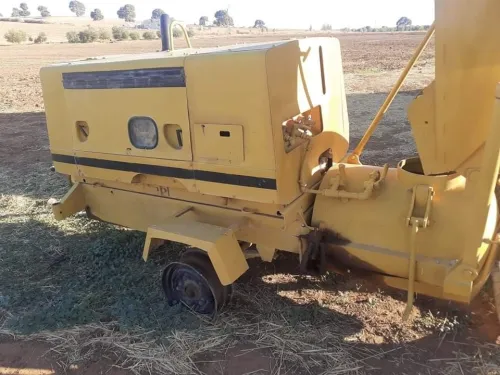 Pompe à béton Komatsu 2011