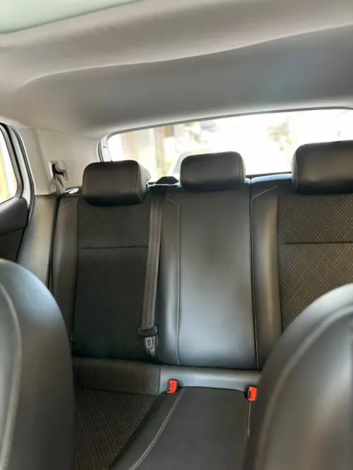 Volkswagen tacqua 2023 