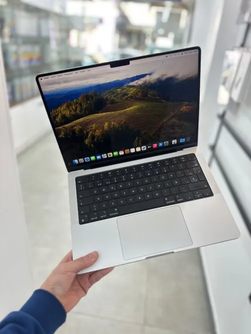 MacBook Pro M2 Max 32GB 1TB 14 INCH
