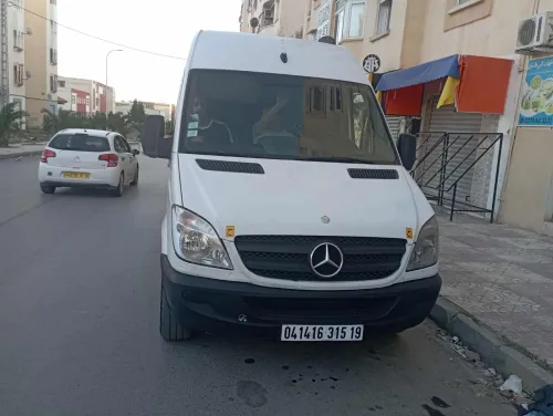 Mercedes Benz 311cdi 2015