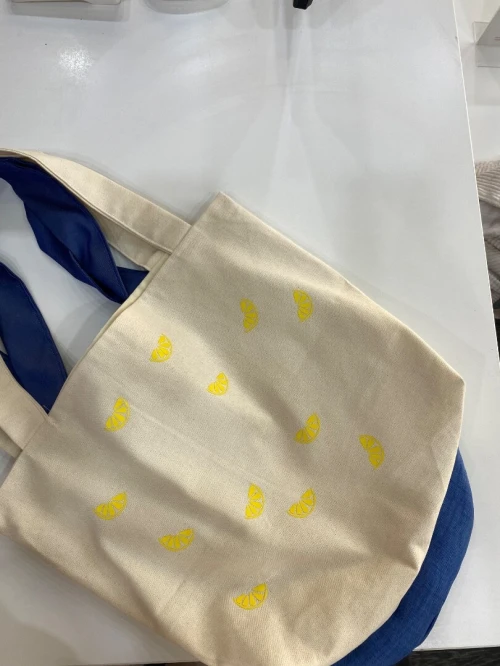 Tote bag 