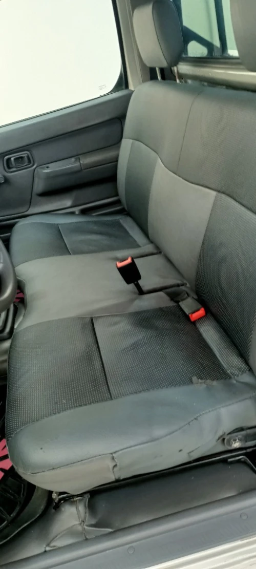 Nissan Np300 hardbody 2012