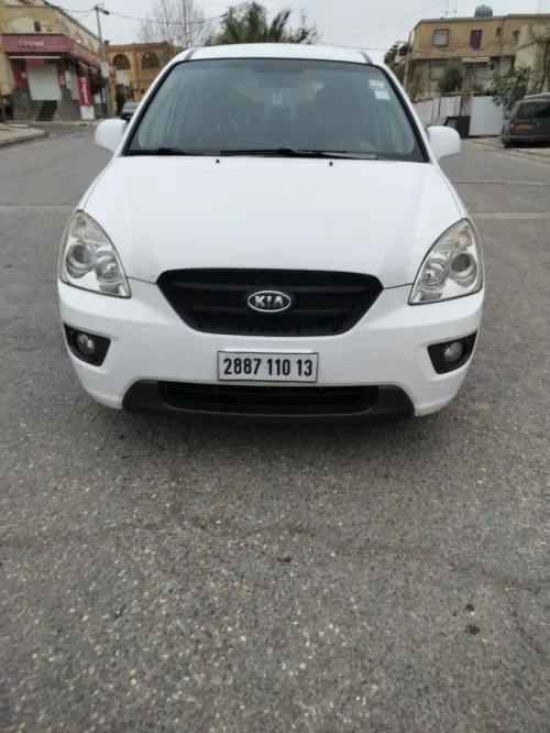 Kia Carens 2010 