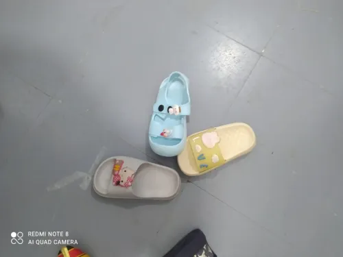 Lots de Chaussures pour enfants