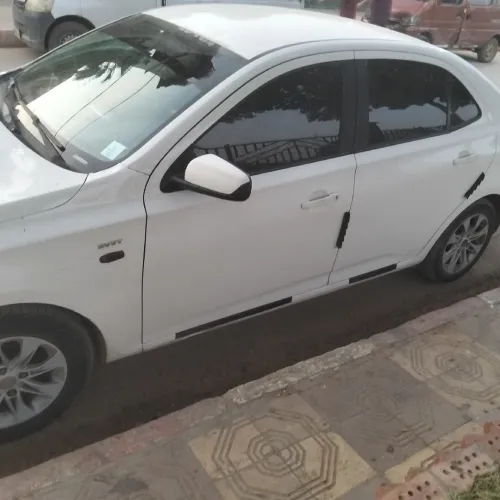 Chevrolet Optra 5 portes 2015 Optra new 3