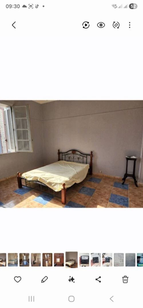 Lits : en fer forge+bois malaisie avec matelas
