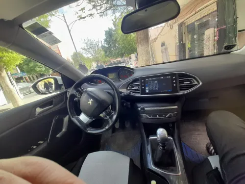Peugeot 308 2015 Active