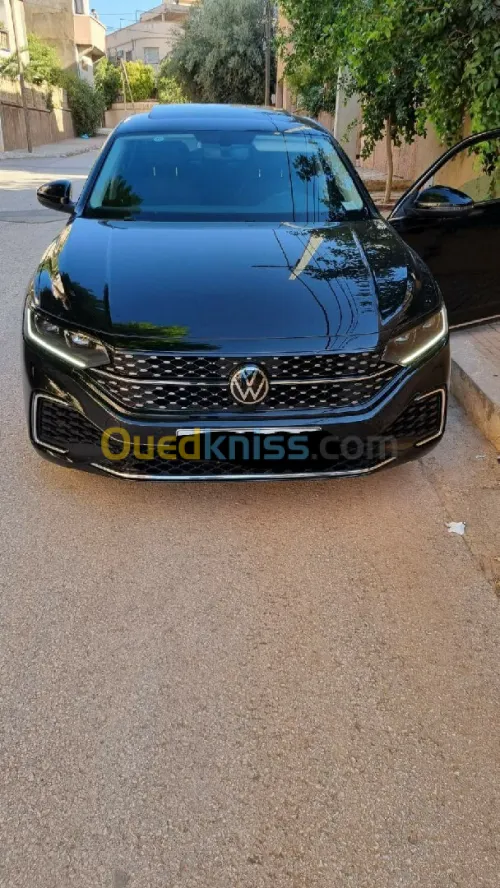 Volkswagen Passat 2024 R Line