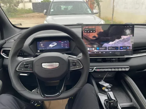 Geely Coolray 2026 