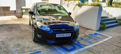 Ford Focus 5 portes 2013 Titanium
