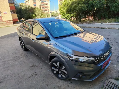 Dacia Logan 2026 Essential