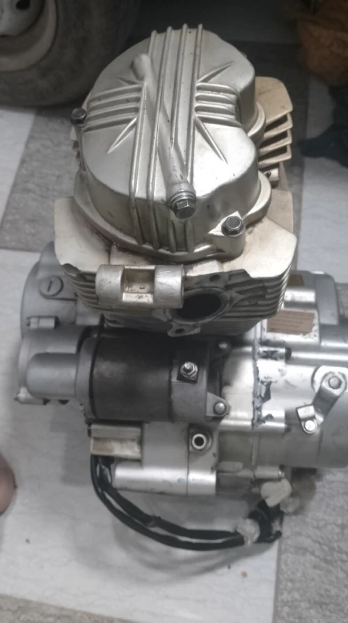 moteur moto Lifan 250cc