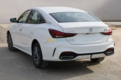 MG 5 2026 180 DVVT Luxury