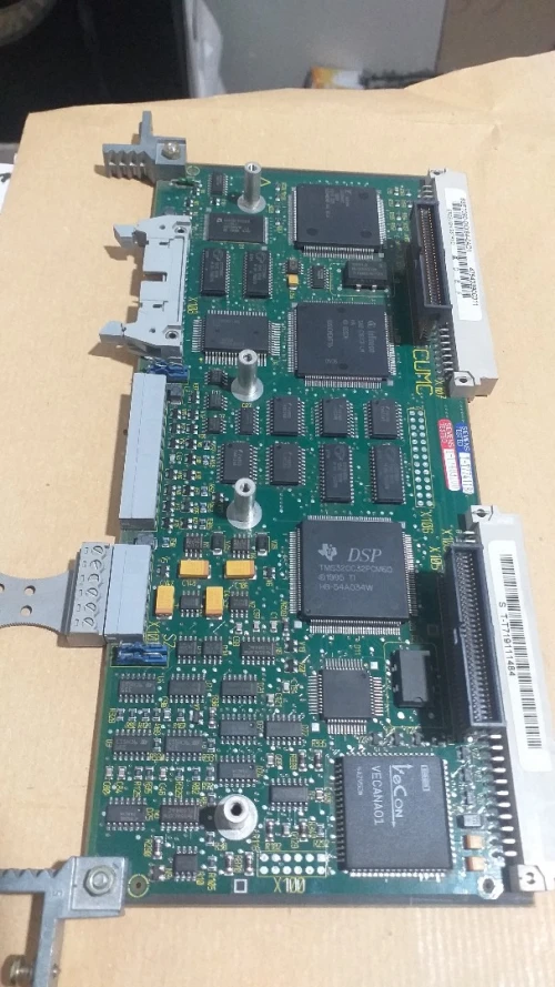 6SE7090-0XX84-0AD1