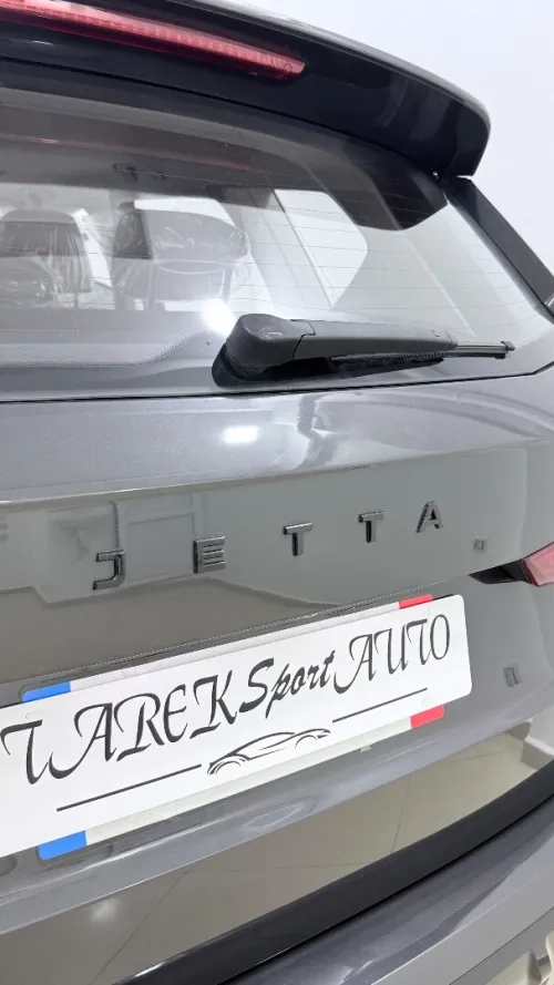 Volkswagen Jetta 2025 VS5