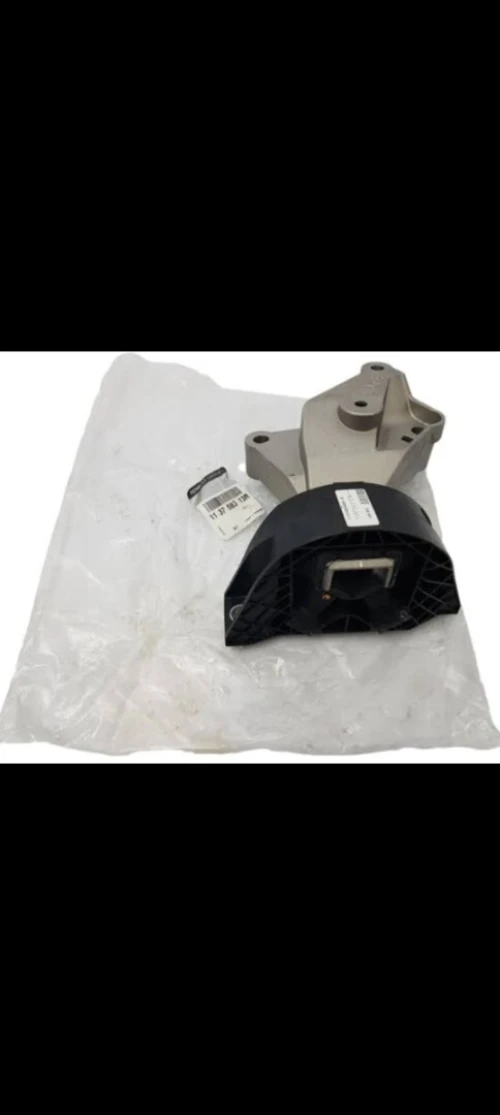 Support moteur clio4 0.9 tce d'origine Renault