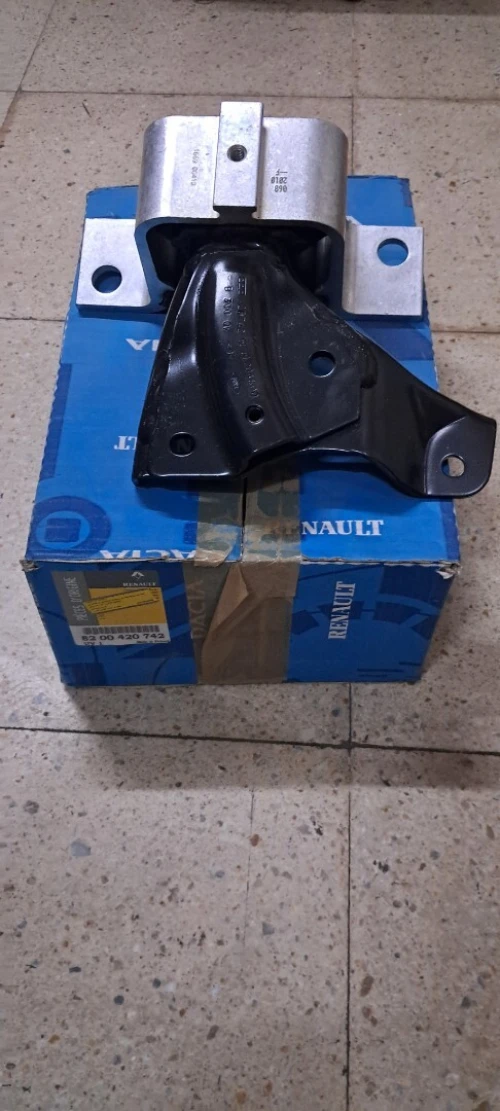 Support moteur logane dacia 