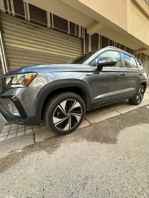 Volkswagen Taos 2023 SEL