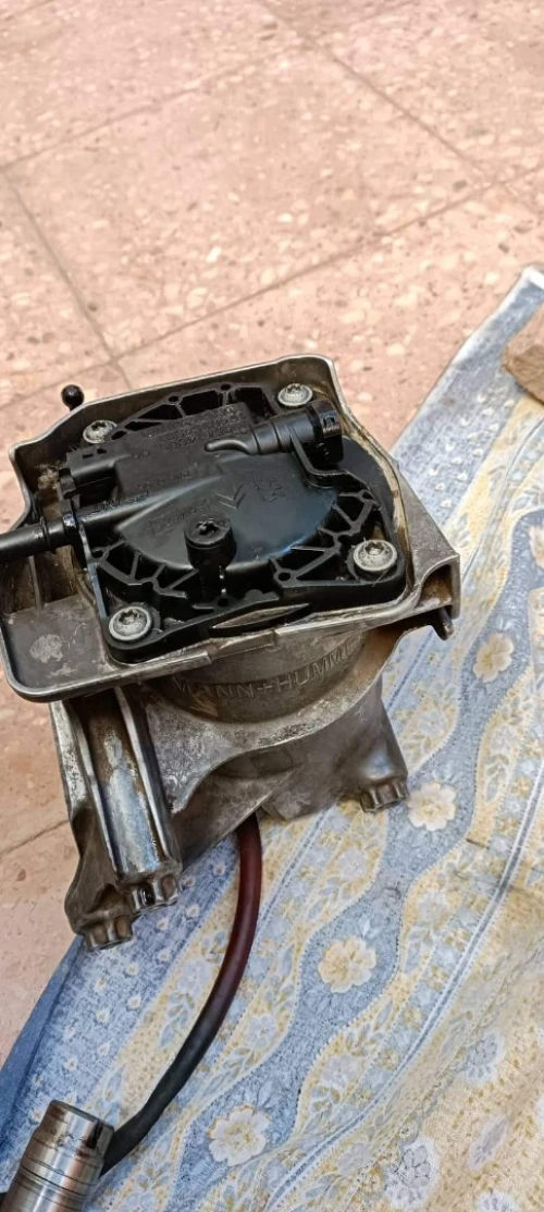 pièces pour moteur 2 litre HDi peugeot 3008et expert