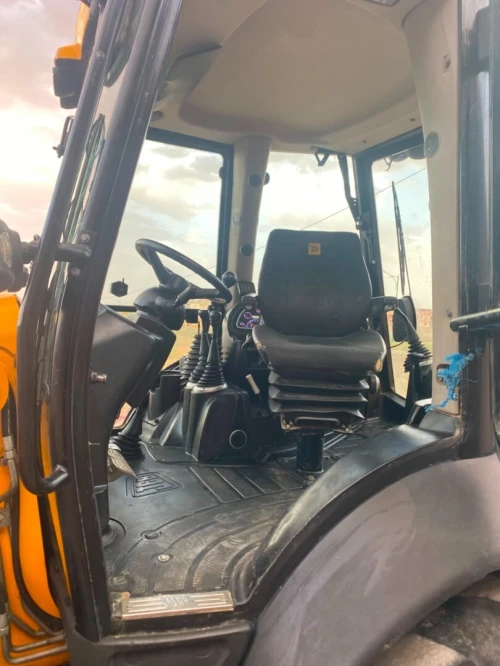 JCB 3cx 2019