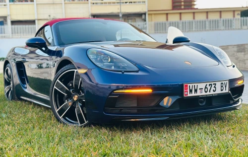 Porsche Boxster 718 2025 Style plus édition carbone