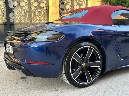 Porsche Boxster 718 2025 Style plus édition carbone