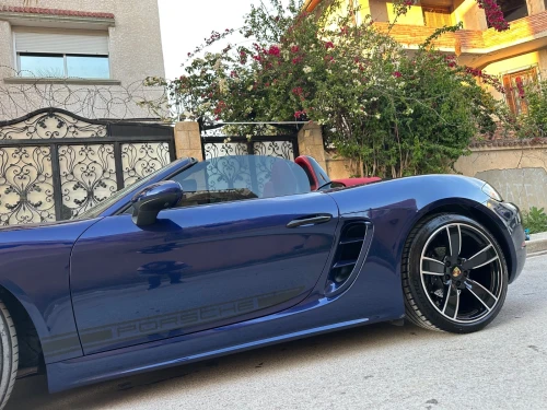 Porsche Boxster 718 2025 Style plus édition carbone