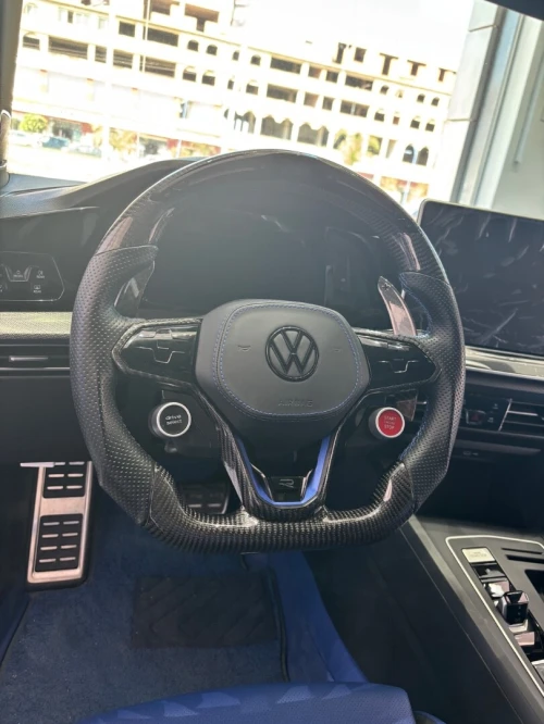 Volkswagen Golf 8 2025 R-Line