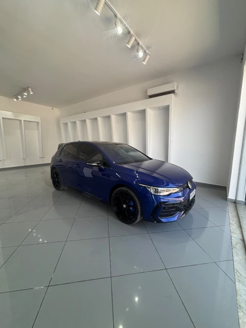 Volkswagen Golf 8 2025 R-Line