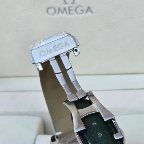 MONTRE OMEGA SPEEDMASTER Super Coffret