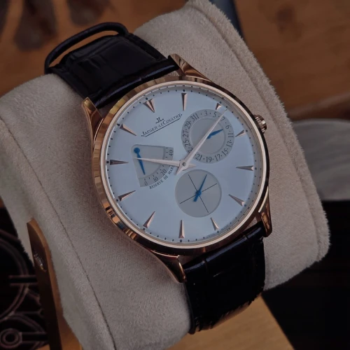 Montre Jagre le Coultre Ultra Thin Maron