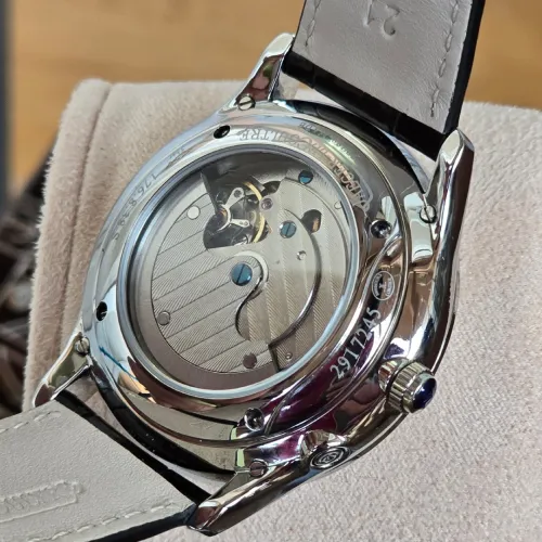 Montre Jaeger Le Coultre Ultra Thin